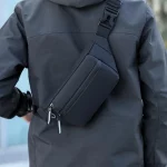 Riñonera minimalista para hombre